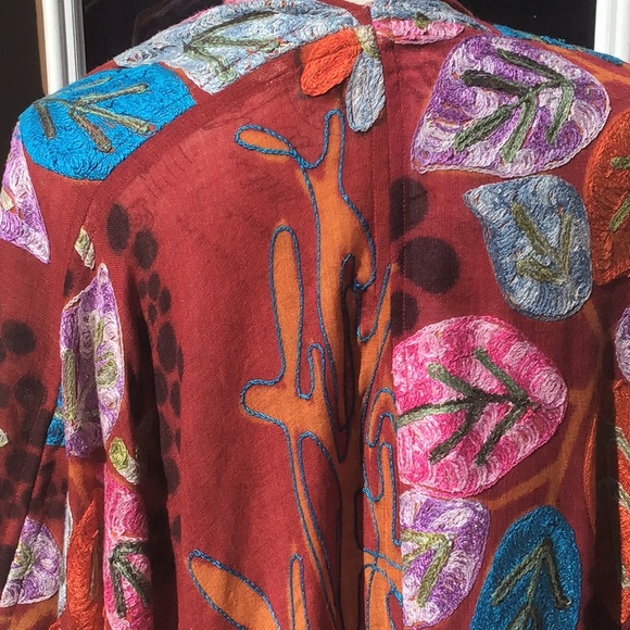 ANU Leaf Embroidered San Ramon Ruana 100% Wool Floral Kimono Shawl - Picture 7 of 15